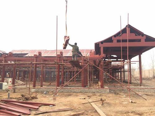 鋼結(jié)構(gòu)安裝焊接程序及規(guī)定(圖1) 鋼結(jié)構(gòu)安裝焊接程序及規(guī)定(圖1)